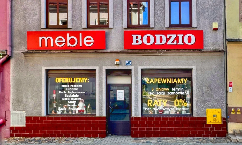 Klasztorna 8B